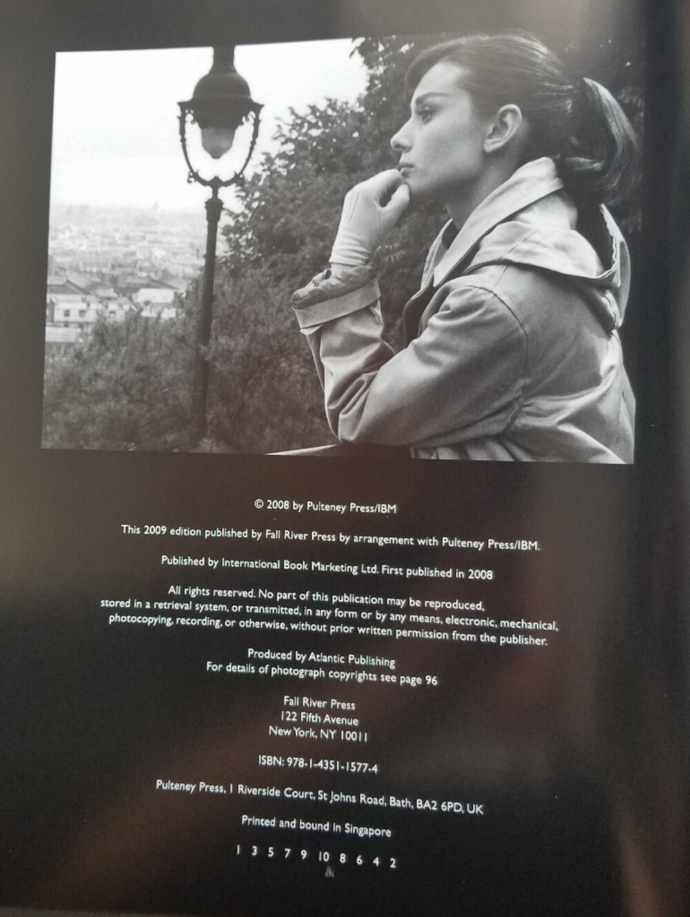 Audrey Hepburn Hardcover Coffee Table Photo Book Large Christine Kidney - Picture 7 of 10